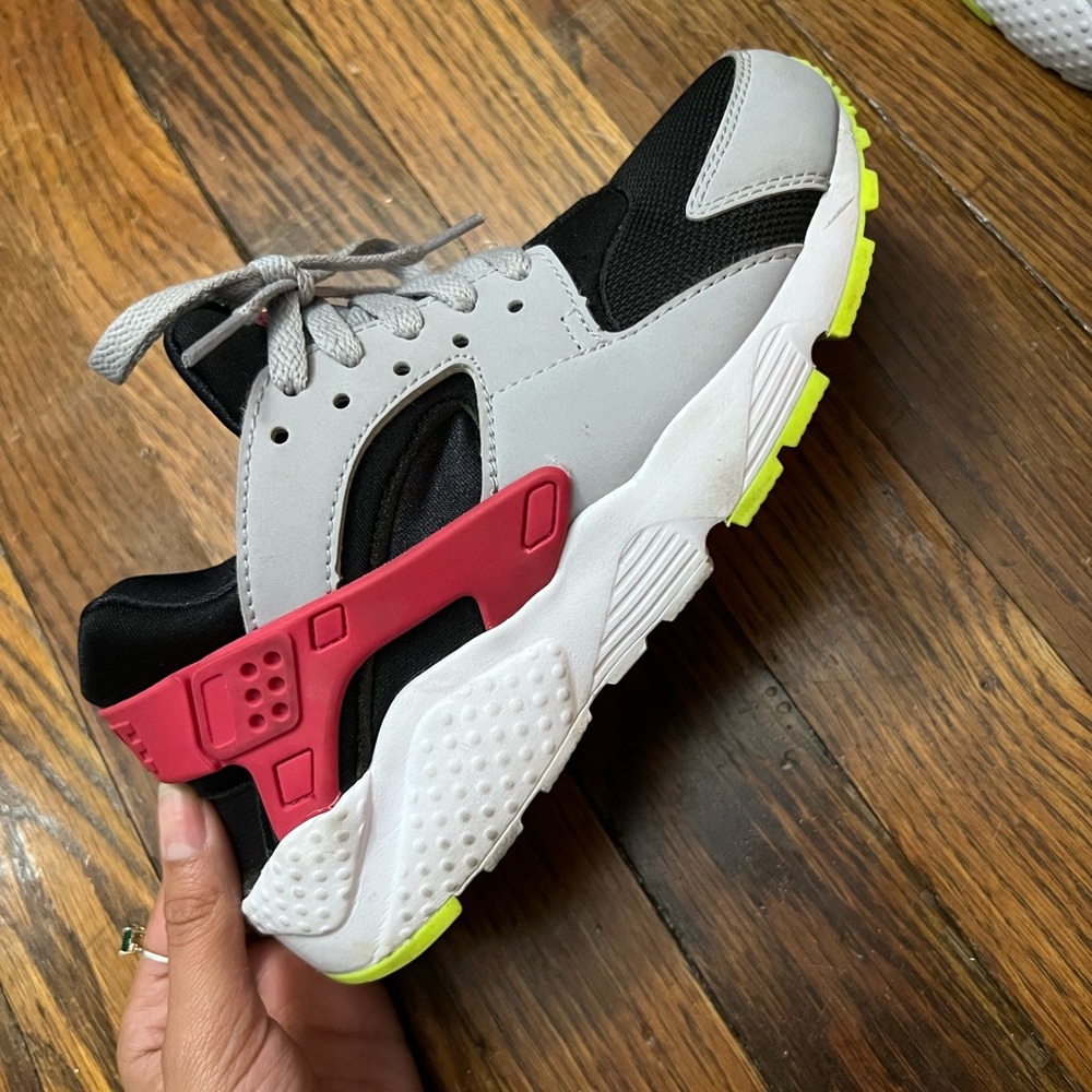 Nike shoes